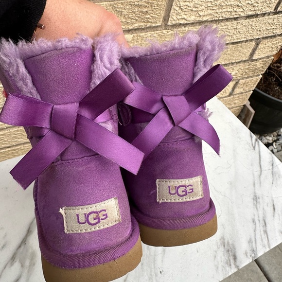 UGG Australia Boots Kids 5 Mini Bailey Bow II Butterfly Purple - Picture 6 of 7